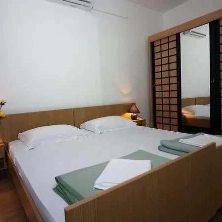 3 Bedroom And 3 Bathroom Apartment In Tisno Tisno